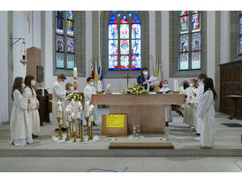 Dankwortgottesdienst der Erstkommunionkinder  (Foto: Karl-Franz Thiede)